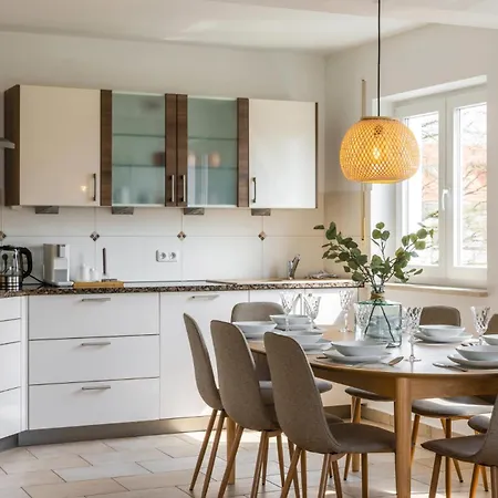 Apartment Step Apartments - Large, Luxurious And Central *