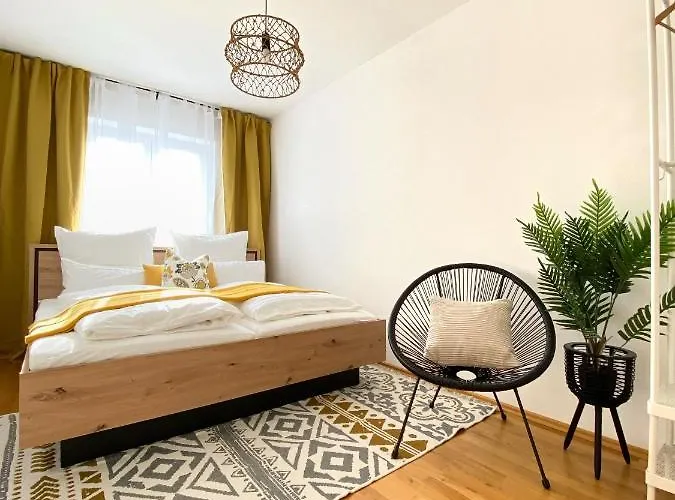 Step - Large, Luxurious And Lejlighed Bad Aibling